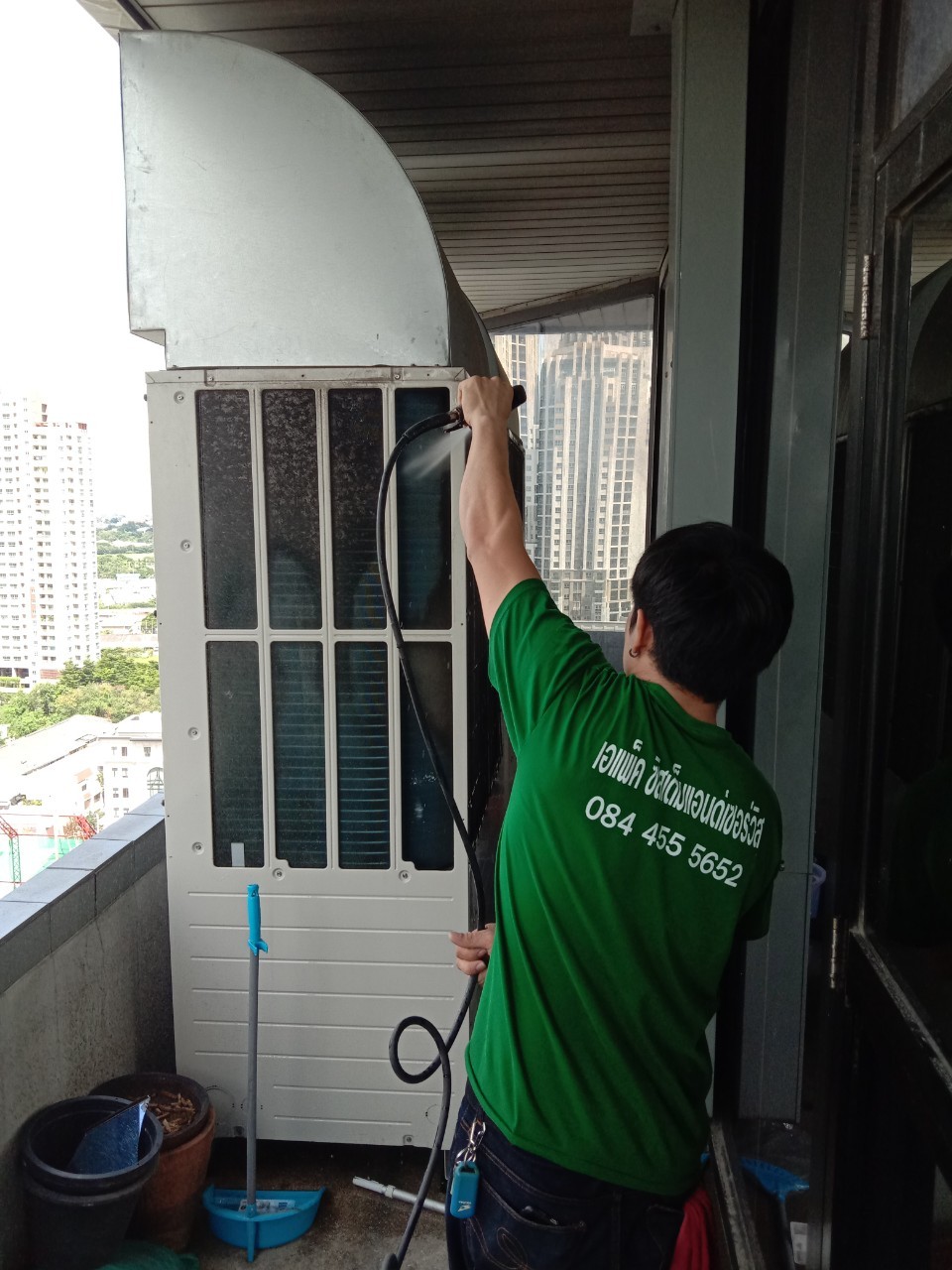 รับล้างแอร์ระบบ VRV VRF ราคาประหยัด